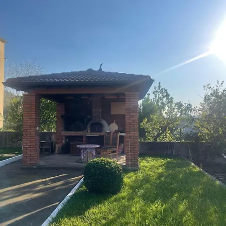 Aldeamento Turístico Ejlli